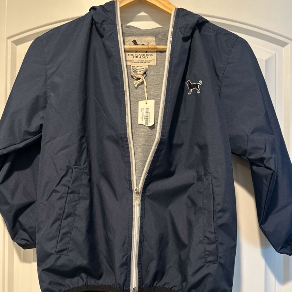 Black Dog navy size 7-8 windbreaker